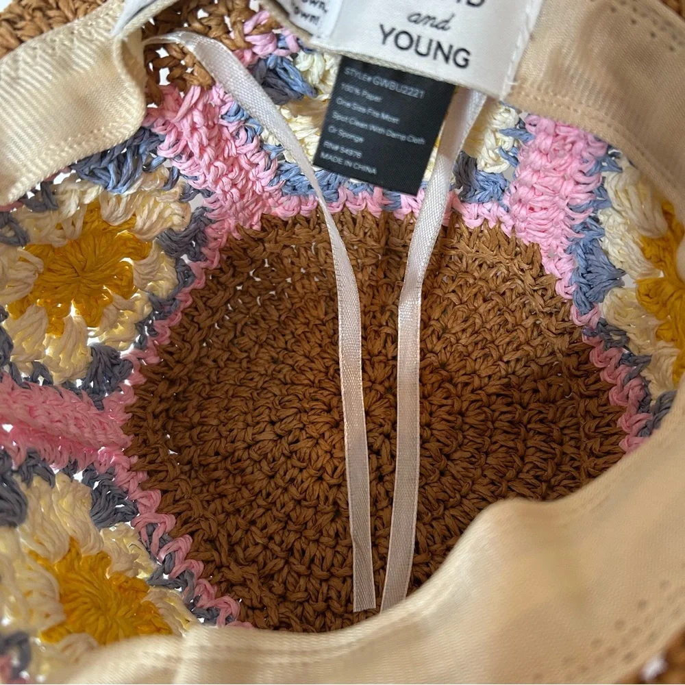 NWT DAVID and YOUNG Crochet Granny Square Straw Bucket Hat - Picture 9 of 14